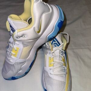 Nike Giannis Immortality 3 Basketball Shoes Mens 11